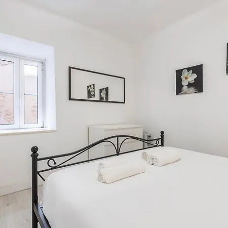 Typical Bica Apartment-3